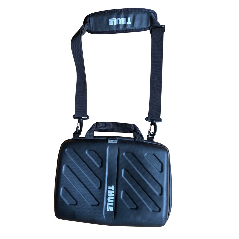 Thule Gauntlet 13 14 MacBook Pro Attache Hard Shell Laptop Case Black